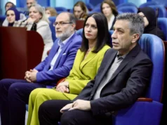 Меџити: 13 наставници добија трајни решенија