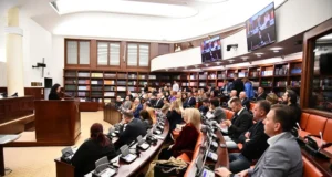 Предлог-законот за јавно обвинителство на јавна расправа