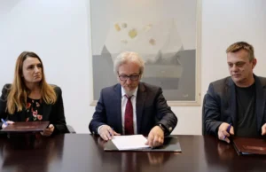 Лимани: Потпишавме историски Колективен договор, со кој платите растат до 21% и се предвидуваат бројни придобивки за вработените