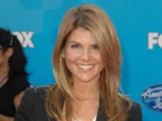 (Фото) Актерката во 60-тите години „запали“ со деколтето: Затворот не успеа да ја уништи