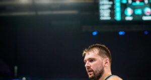 Вереницата на Лука Дончиќ ги избриша фотографиите од запросувањето: Дали е ова крајот?