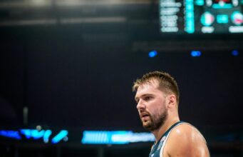 Вереницата на Лука Дончиќ ги избриша фотографиите од запросувањето: Дали е ова крајот?