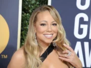 (Видео) Мараја Кери „изгубена“ во супермаркет: „Навистина ли треба да платиме за ова?“