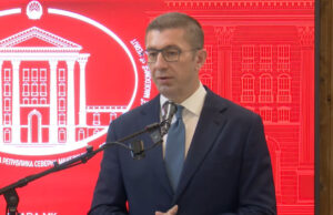 Мицкоски во разговор со претседателот на ОАЕ: Нашите институции се целосно мобилизирани за навремена помош на македонските државјани