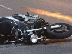 Мотоциклист тешко повреден по судир со куче на патот Р’жаничино–Таор