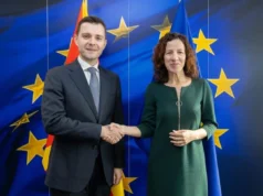 Муцунски се сретна со извршната потпретседателка на Европската комисија: Нагласена заложбата за зајакнување на квалитетот и усогласеноста на образовниот систем со европските стандарди