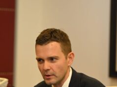 Муцунски во Брисел на средби со еврокомесарката за проширување Марта Кос и други претставници на ЕК и ЕП