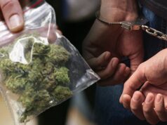 Претрес во Гостивар, пронајдена дрога, лишени од слобода две лица