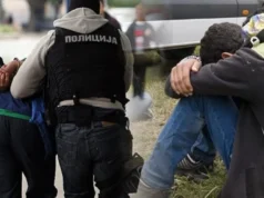 Уапсен Турчин: пронајдени мигранти во возилото кое го управувал