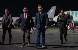 (Фото) Успешно евакуирана третата група македонски државјани од Блискиот Исток