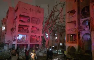 (Видео) Иран со балистичка ракета нападна уште еден град во јужен Израел – најмалку 100 повредени