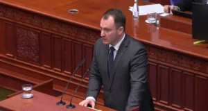 Андоновски: Електронската архива и менаџмент на документи значи намалена можност за корупција и брза размена меѓу институциите