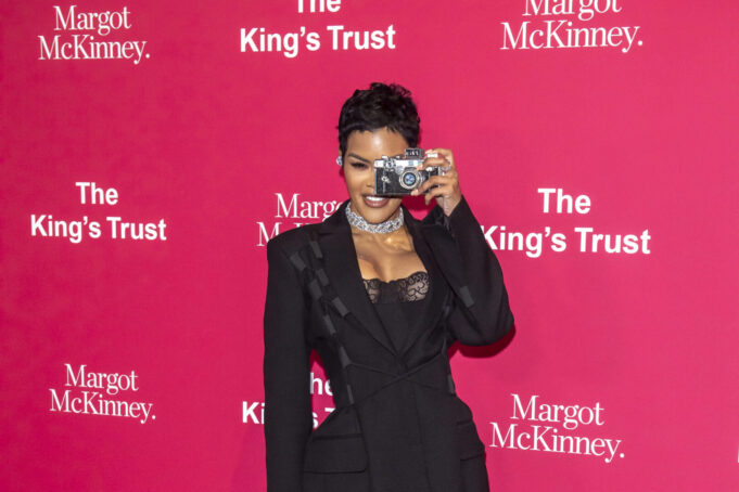 tejana-tejlor-Depositphotos_718766250_XL