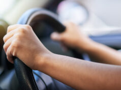 18-годишник од тетовско физички нападнал соселанец, а потоа го удрил со автомобил