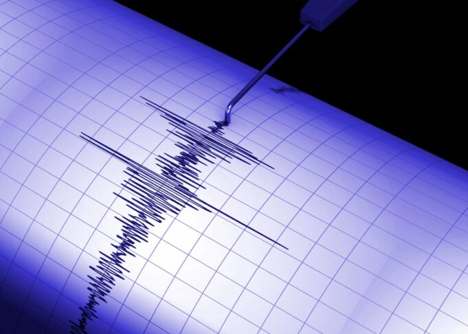 zemjotres-depositphotos_429158450_xl