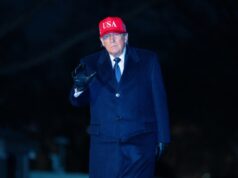 Трамп: „Вторник, 20:00 по источно време!“