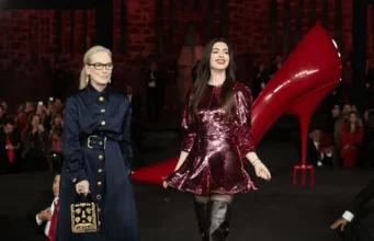 (Видео) Познатите актерки повторно приредија спектакл