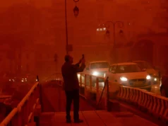 (Видео) Апокалиптични сцени од Крит: денот се претвори во ноќ, бурата создаде големи проблеми