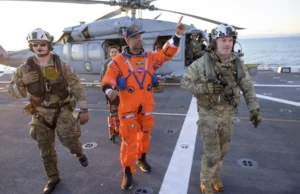 „Какво патување“, се првите зборови на астронаутите по слетувањето на Земјата