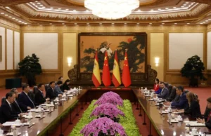 Кси и Санчез ветија продлабочување на врските: „Светот е во хаос“