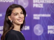 (Видео) Прогласена за најубава ѕвезда на светот за 2026 година