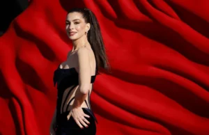 (Фото/Видео) Убавата Ен никогаш не изненадила толку многу – сексапилноста ѝ стои многу добро