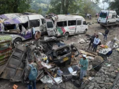 (Видео) 20 загинати во бомбашки напад врз автобус во Колумбија