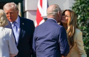 (Видео) Експерт за читање усни откри што зборуваа Трамп и кралот Чарлс