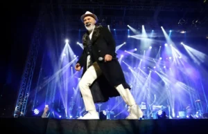 Дино Мерлин руши рекорди: Концертот во Сараево го распродаде за еден ден