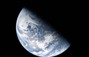 Најновиот „портрет“ на Земјата: НАСА објавува нови фотографии од вселената