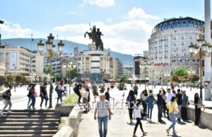 ВЛЕН: Младите се двигател на развојот, државата ги отвора вратите на пазарот на трудот