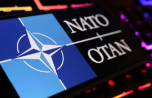 Трамп ги нападна НАТО и Папата