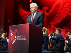 Ахмети: Без Албанците на Македонија деновите ѝ се избројани