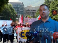 Трендафилов повика на првомајски протест: Ќе потсетиме дека над 260.000 граѓани живеат со примања под 600 евра