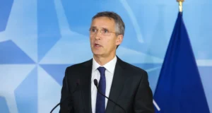 Столтенберг: Ако на Трамп му се дозволи да го земе Гренланд, НАТО ќе ги изгуби своите вредности