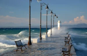 Невреме ја погоди Грција: има загинати