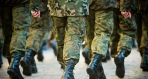 Поранешен шеф на НАТО: Европа мора да стане воено независна од САД