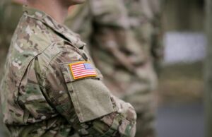 Поранешен аналитичар на ЦИА: Американската војска се претвора во преторијанска гарда