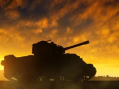 (Видеo) Британски „Телеграф“: Пристигна „Челинџер 3“, смртоносно оружје за кое Путин нема одговор