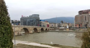 ЦУК: Внимателно движење покрај реките и суводолиците во текот на наредните неколку дена поради можност од големи води и интензивно полнење на речните корита