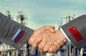 Лавров во Пекинг: Русија и Кина го зајакнуваат сојузот