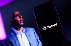 Молотов коктел фрлен врз домот на Сем Алтман, шеф на OpenAI