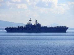 Американската војска потврди дека два нејзини брода го поминале Ормутскиот теснец, почнува расчистувањето мини