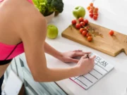 Што се случува кога се обидувате да ослабете по 45-тата година: Неколку грешки можат да ве чинат здравје