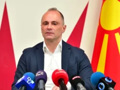 Победата на животот над смртта е силна порака дека и во најтешките моменти, светлината и надежта секогаш победуваат, порача Филипче