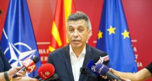 ДУИ: Мицкоски го држи Меџити под контрола преку судско досие за нелегални градби во Чаир и штета од 72 милиони евра