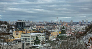 Бројот на жртви во пукањето во Киев се искачи на седум