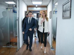 Градоначалникот Лимани ја пречека амбасадорката на САД во Гостивар