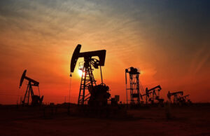 САД ги вратија санкциите на руската нафта