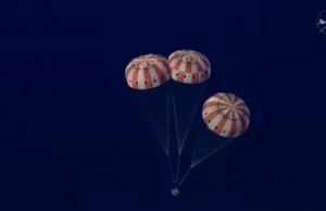 (Видео) Астронаутите на „Артемис 2“ слетаа на Земјата